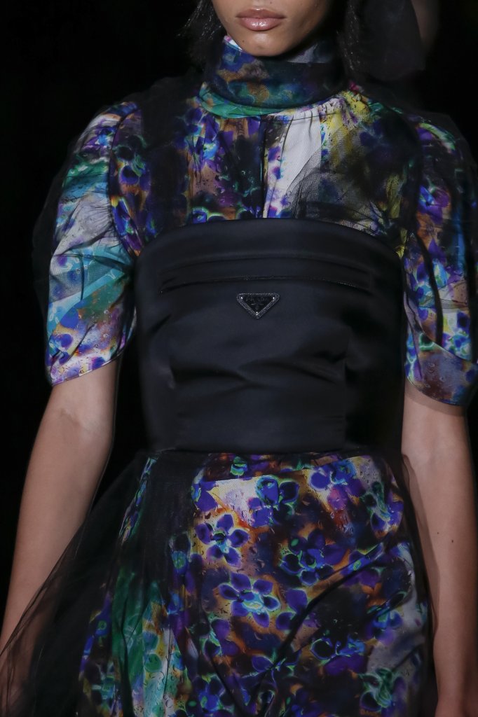 普拉达 Prada 2018/19秋冬高级成衣发布秀(细节) - Milan Fall 2018