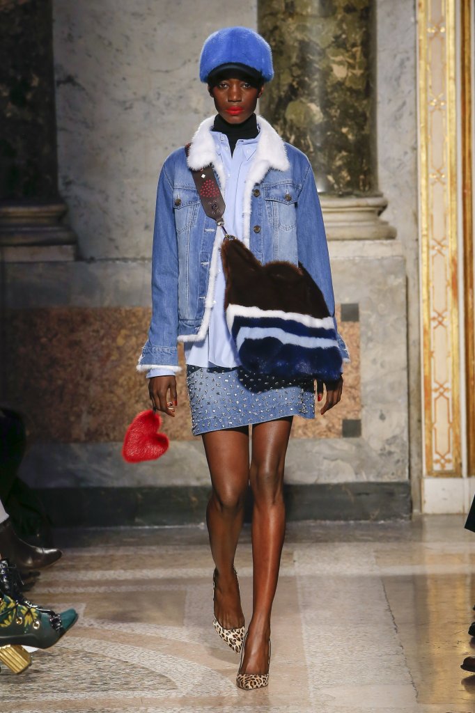 Simonetta Ravizza 2018/19秋冬高级成衣发布秀 - Milan Fall 2018