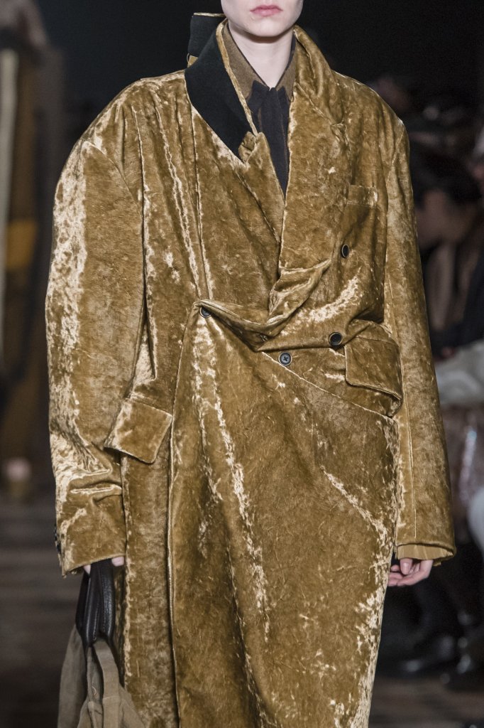 王汁uma wang 2018/19秋冬高级成衣发布秀(细节) - paris fall 2018