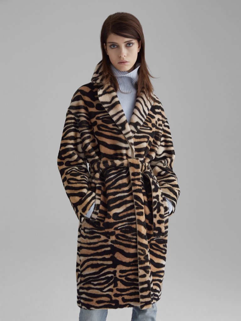 Yves Salomon 2018/19秋冬高级成衣Lookbook