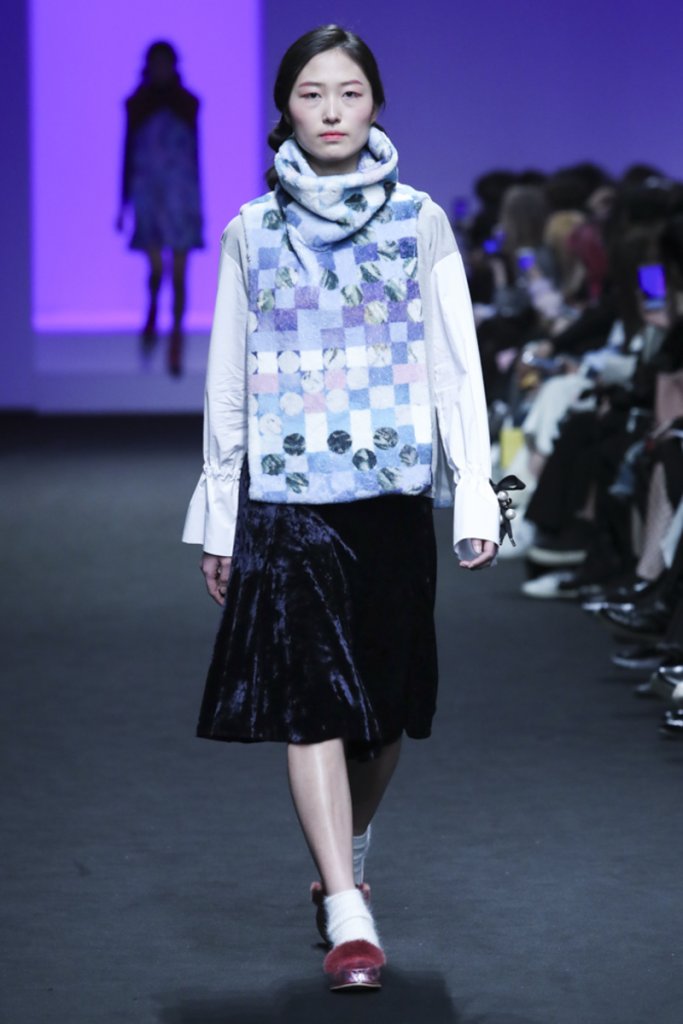 韩国 首尔 走秀(runway) 2018/19秋冬 女装