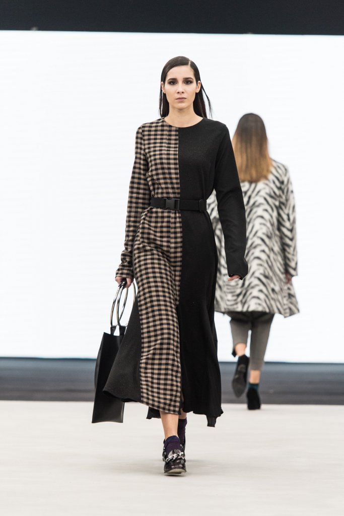 英国 伦敦 克罗地亚 萨格勒布 走秀(runway) 2017春夏 女装 2017/18