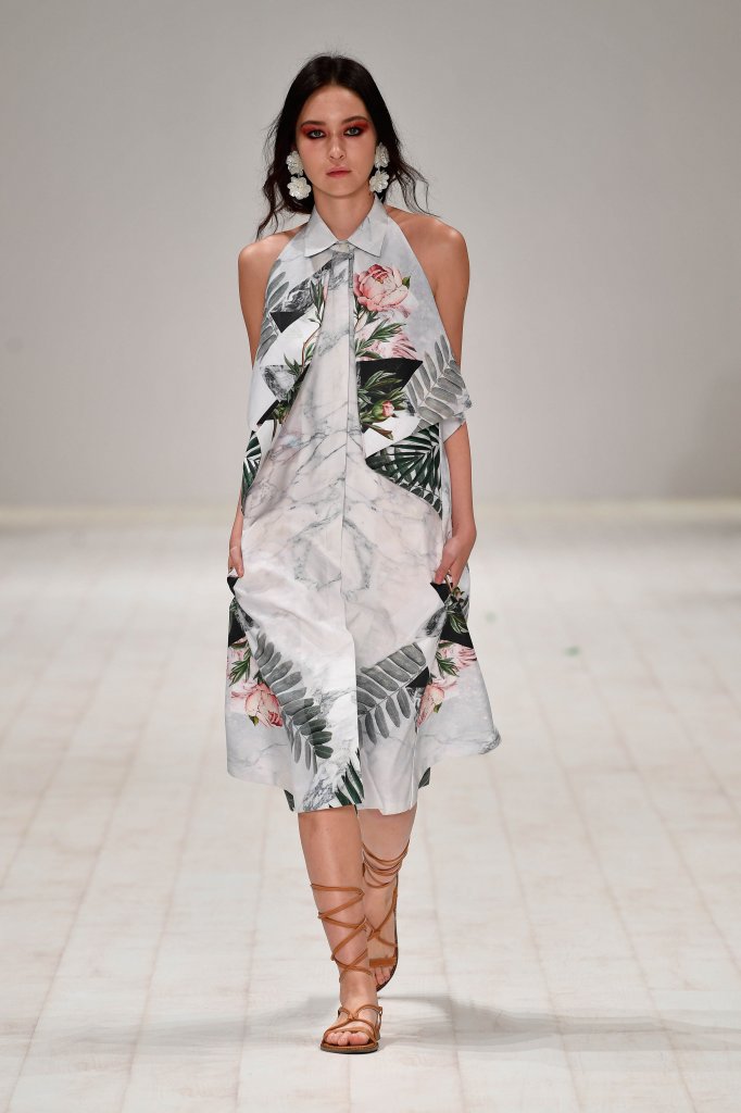 Raffles International Showcase 2019早春度假系列发布秀 - Sydney Resort 2019