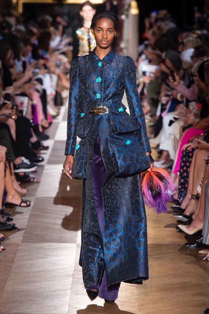 夏帕瑞丽 Schiaparelli 2018/19秋冬高级定制发布秀 - Paris Couture Fall 2018