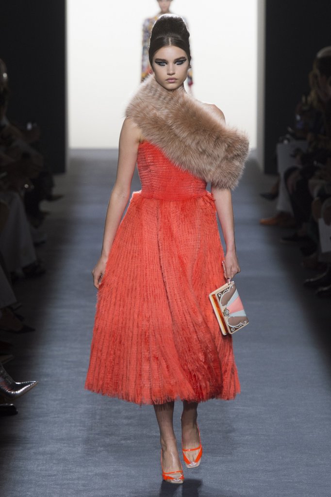 芬迪 Fendi 2018/19秋冬高级定制发布秀 - Paris Couture Fall 2018