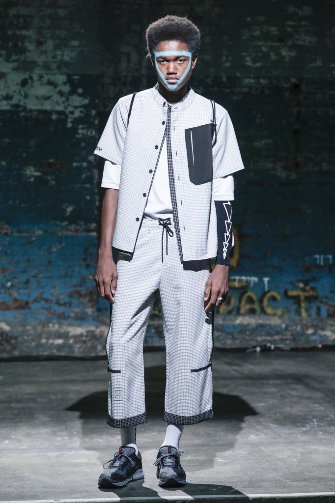 未来游牧一族 - 高科技high-tech - 天天时装-口袋里的时尚指南