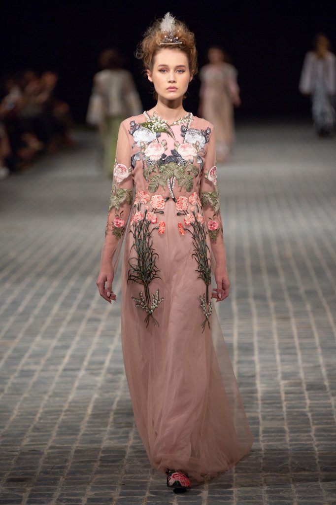 俄罗斯 圣彼得堡 走秀(runway) 2019春夏 女装