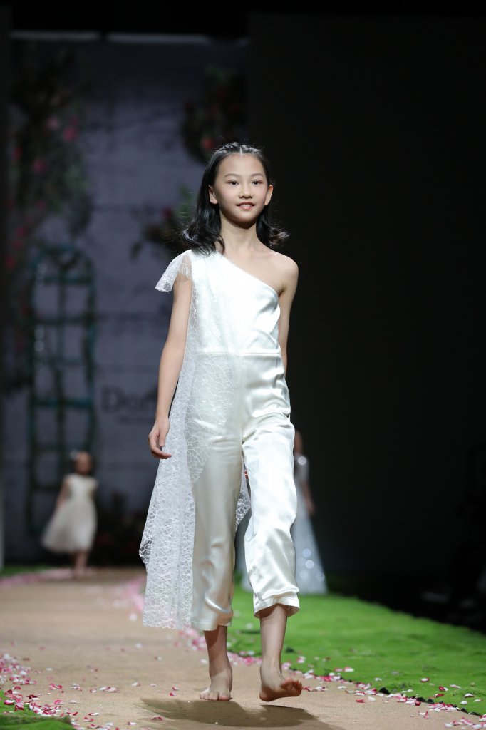 Dorm Kids Couture·李欢 2019春夏童装发布秀 - Beijing Spring 2019