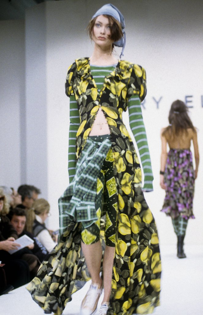 派瑞·艾力斯 Perry Ellis 1993春夏高级成衣发布秀 - New York Spring 1993
