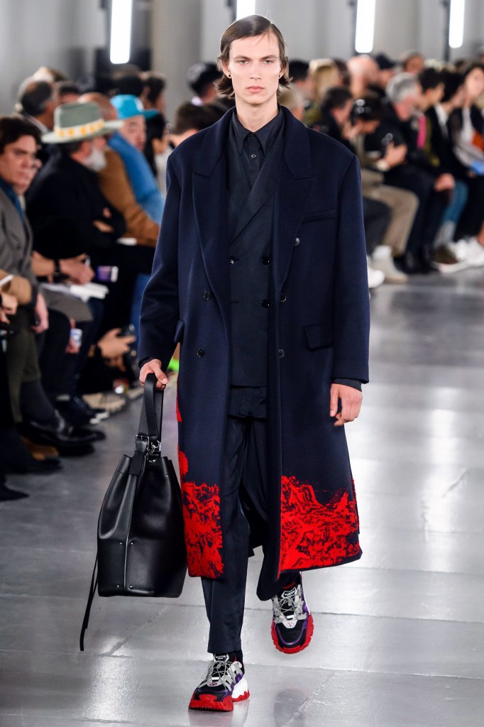华伦天奴 valentino 2019/20秋冬男装发布秀 - paris fall 2019