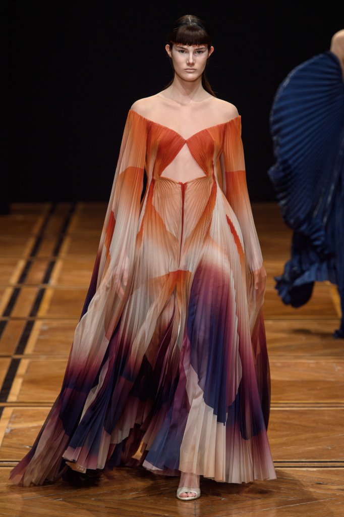 艾里斯·范·荷本 Iris van Herpen 2019春夏高级定制发布秀 - Couture Spring 2019