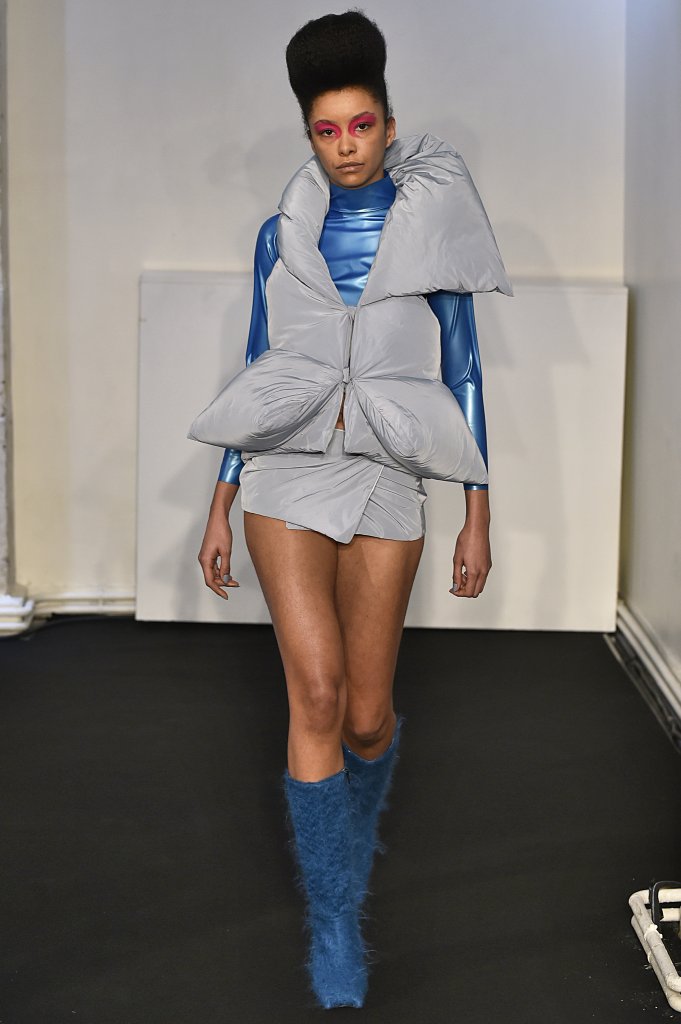 Paula Canovas del Vas 2019/20秋冬高级成衣发布秀 - Paris Fall 2019