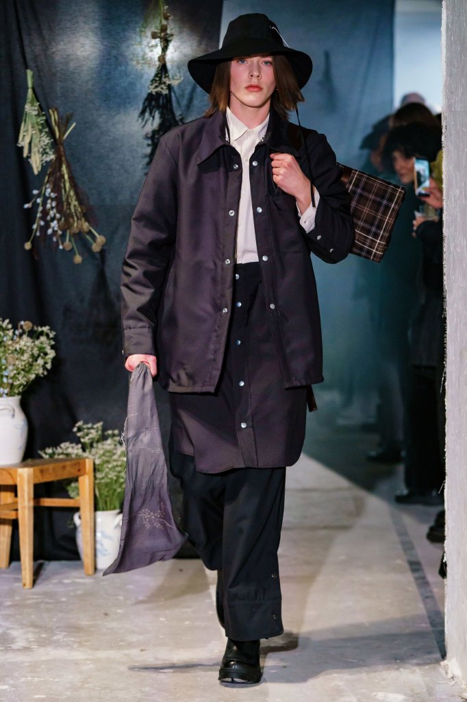 L’Homme Rouge 2019/20秋冬高级成衣发布秀 - Stockholm Fall 2019