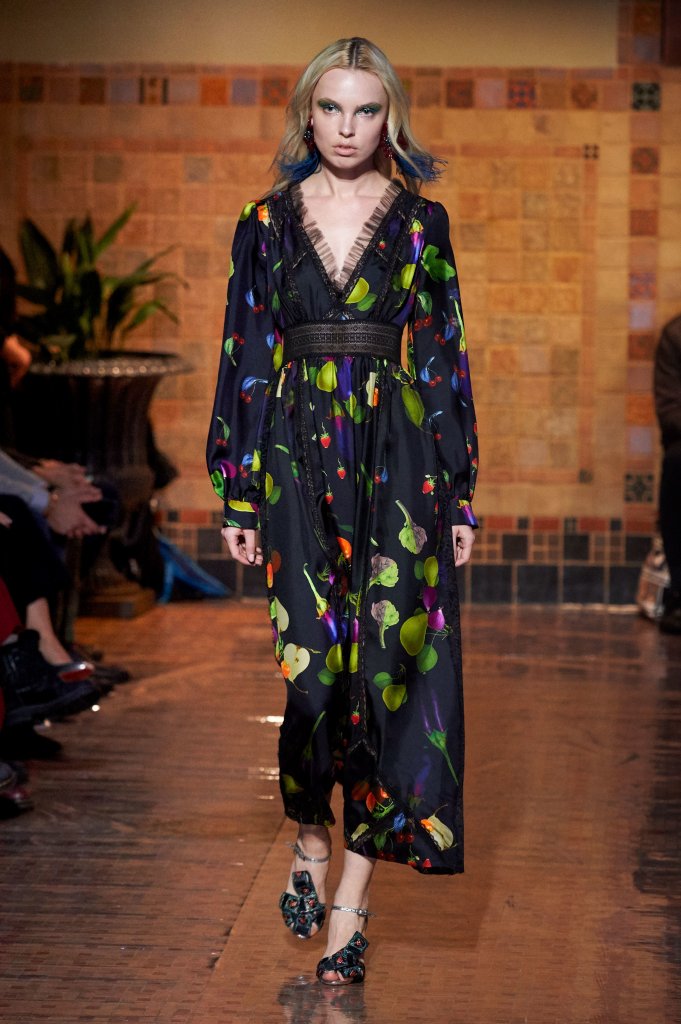 辛西娅·洛蕾 Cynthia Rowley 2019/20秋冬高级成衣秀 - New York Fall 2019