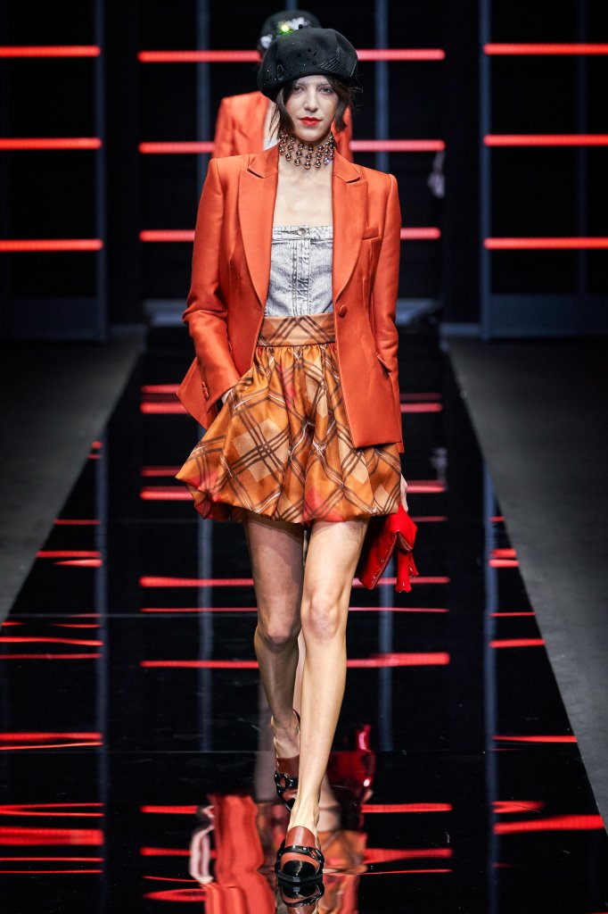 安普里奥·阿玛尼 意大利 米兰 走秀(runway) 2019/20秋冬 女装