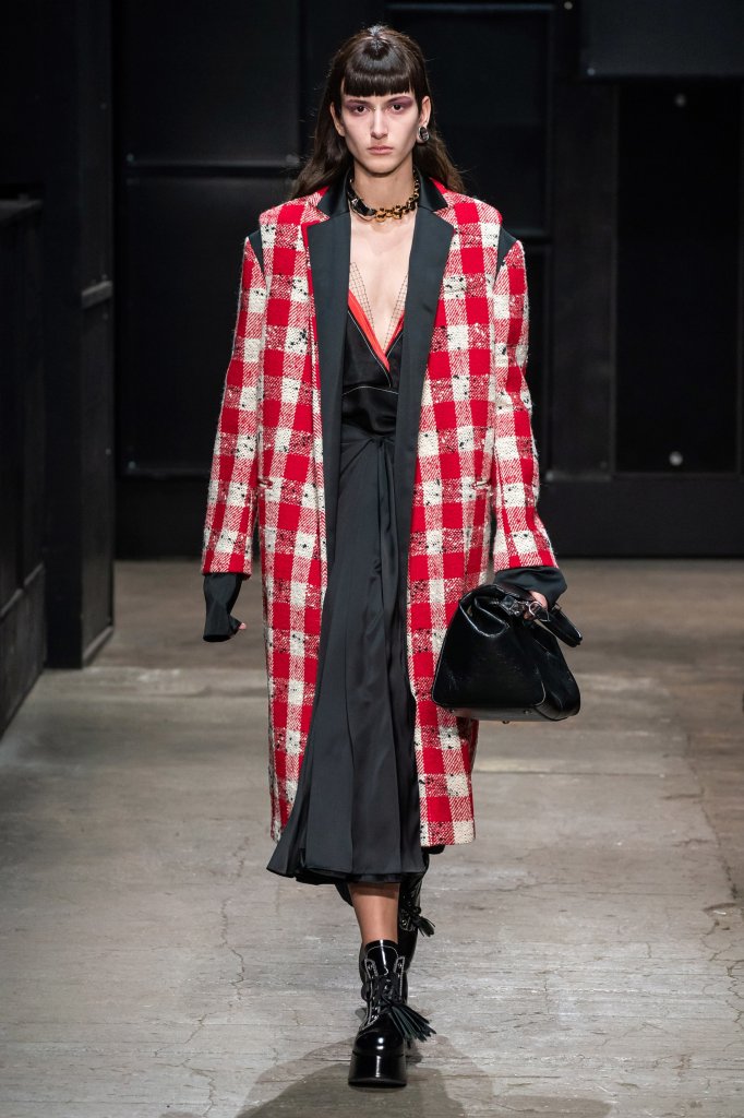 玛尼 Marni 2019/20秋冬高级成衣秀 - Milan Fall 2019