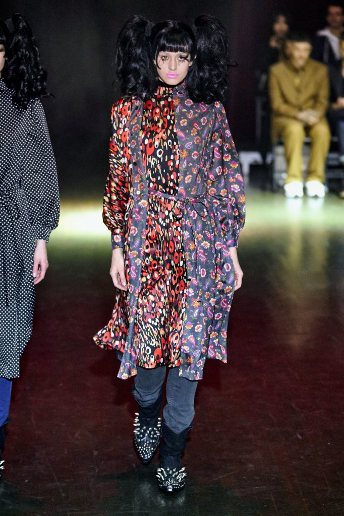 渡边淳弥 Junya Watanabe 2019/20秋冬高级成衣秀 - Paris Fall 2019