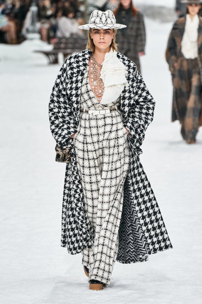 香奈儿 Chanel 2019/20秋冬高级成衣秀 - Paris Fall 2019