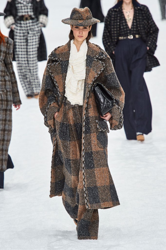 香奈儿 Chanel 2019/20秋冬高级成衣秀 - Paris Fall 2019