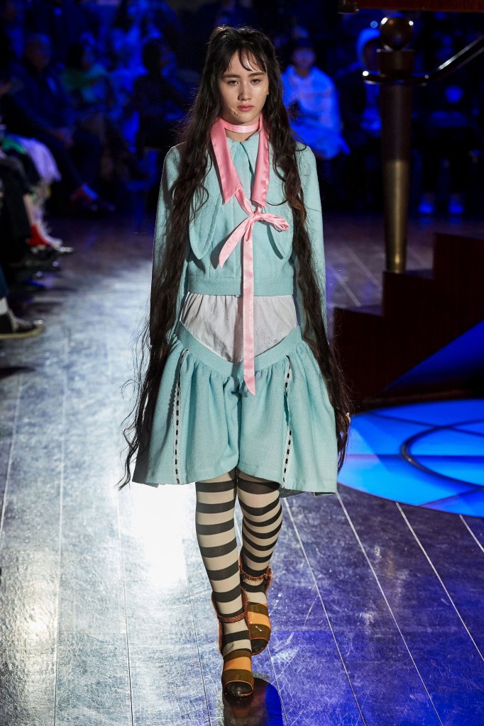 日本 走秀(runway) 2019/20秋冬 女装