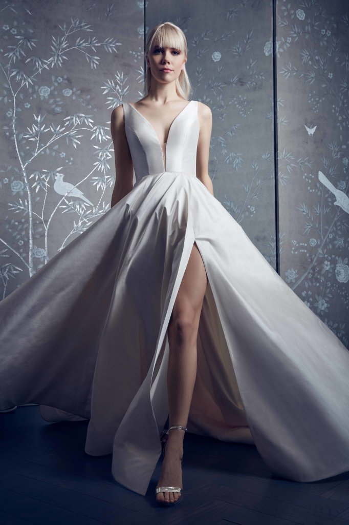 Legends by Romona Keveža 2020春夏婚纱礼服Lookbook - Bridal Spring 2020