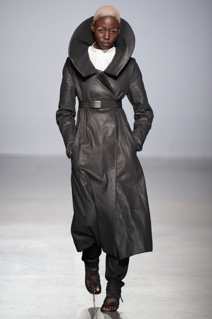 乌克兰 基辅 走秀(runway) 2019/20秋冬 女装 皮衣