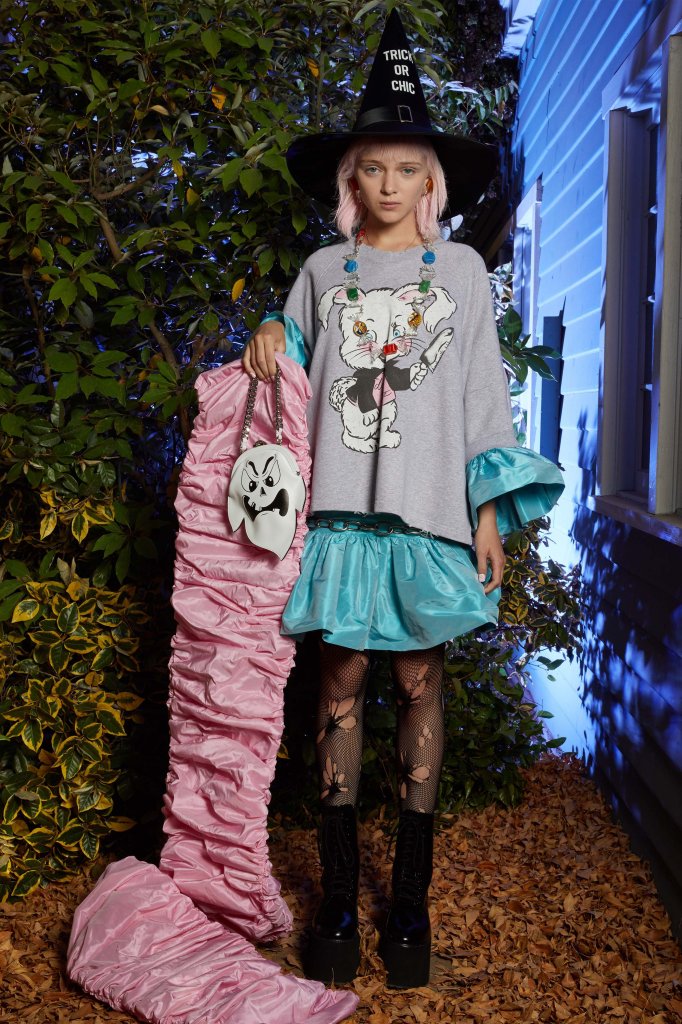 莫斯奇诺 Moschino 2020早春度假系列发布秀- Resort 2020