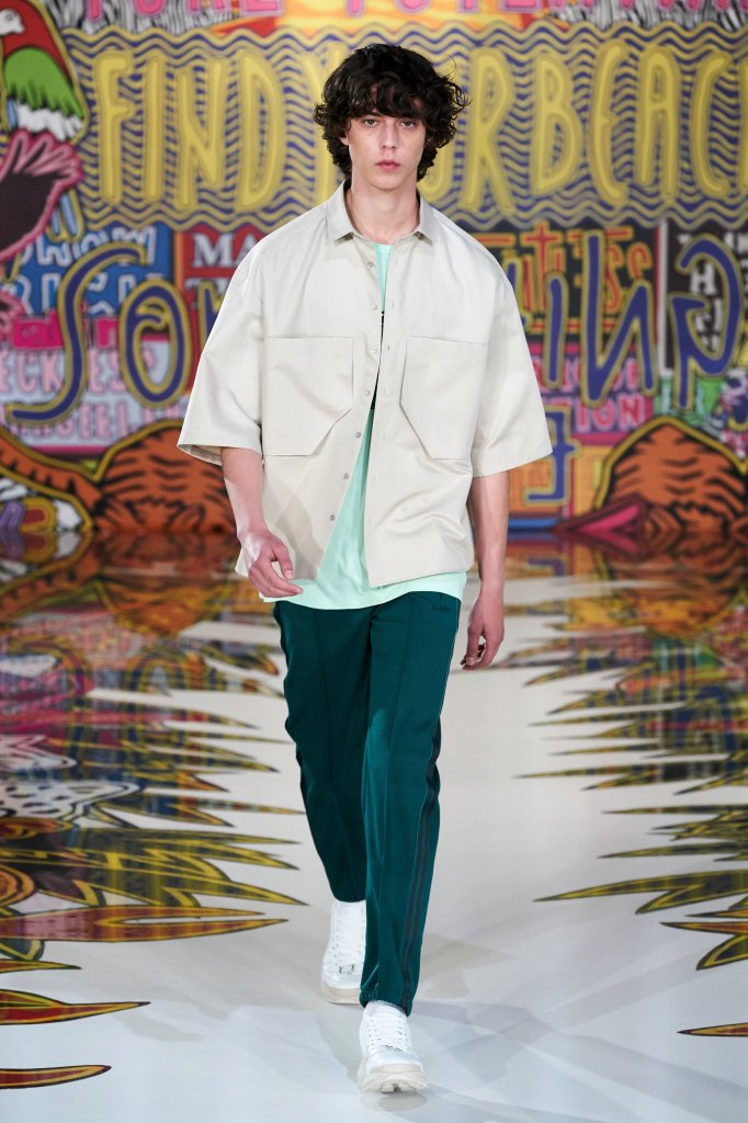 尼奥·贝奈特 Neil Barrett 2020春夏男装秀 - Milan Spring 2020