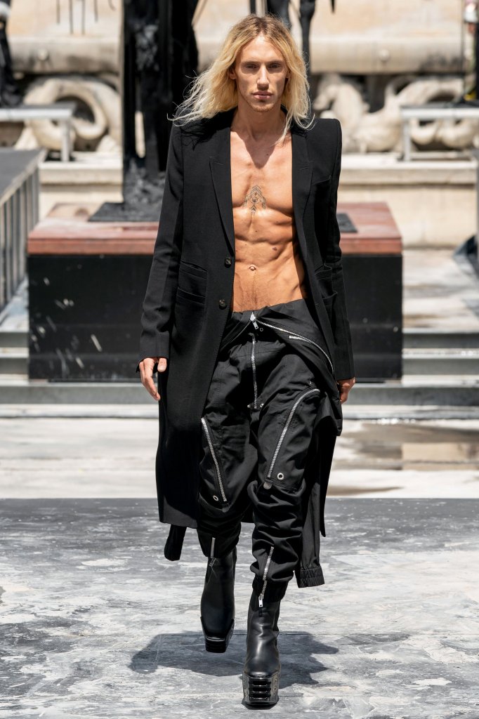 瑞克·欧文斯 Rick Owens 2020春夏男装秀 - Paris Spring 2020