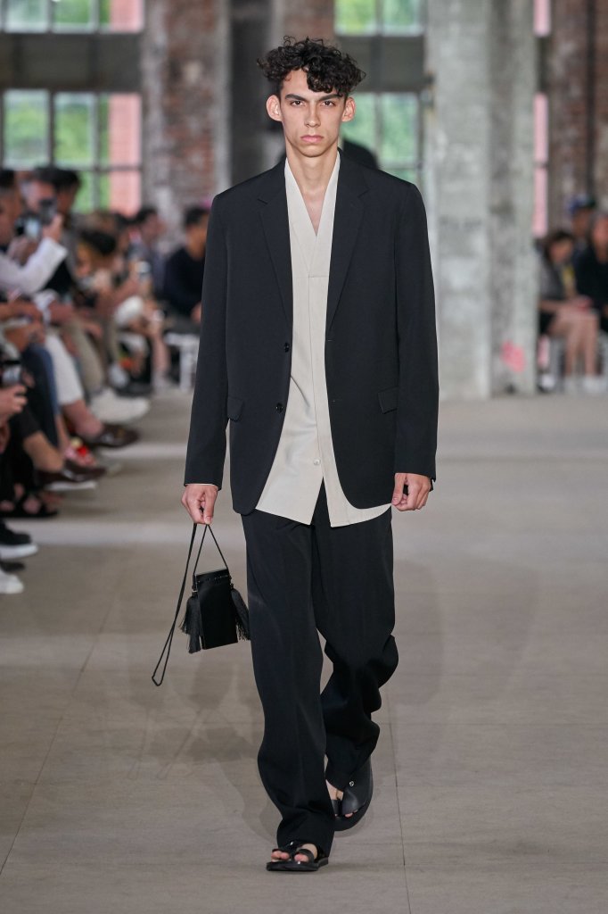 吉尔·桑德 Jil Sander 2020春夏男装秀 - Paris Spring 2020