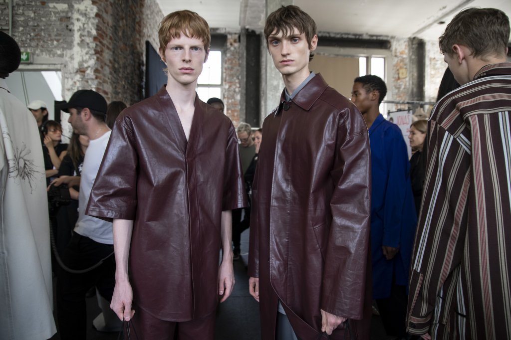 吉尔·桑德 Jil Sander 2020春夏男装秀(后台妆容) - Paris Spring 2020