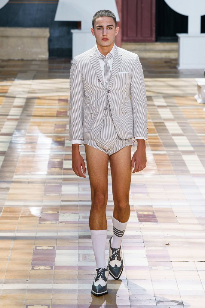 桑姆·布郎尼 Thom Browne 2020春夏男装秀 - Paris Spring 2020