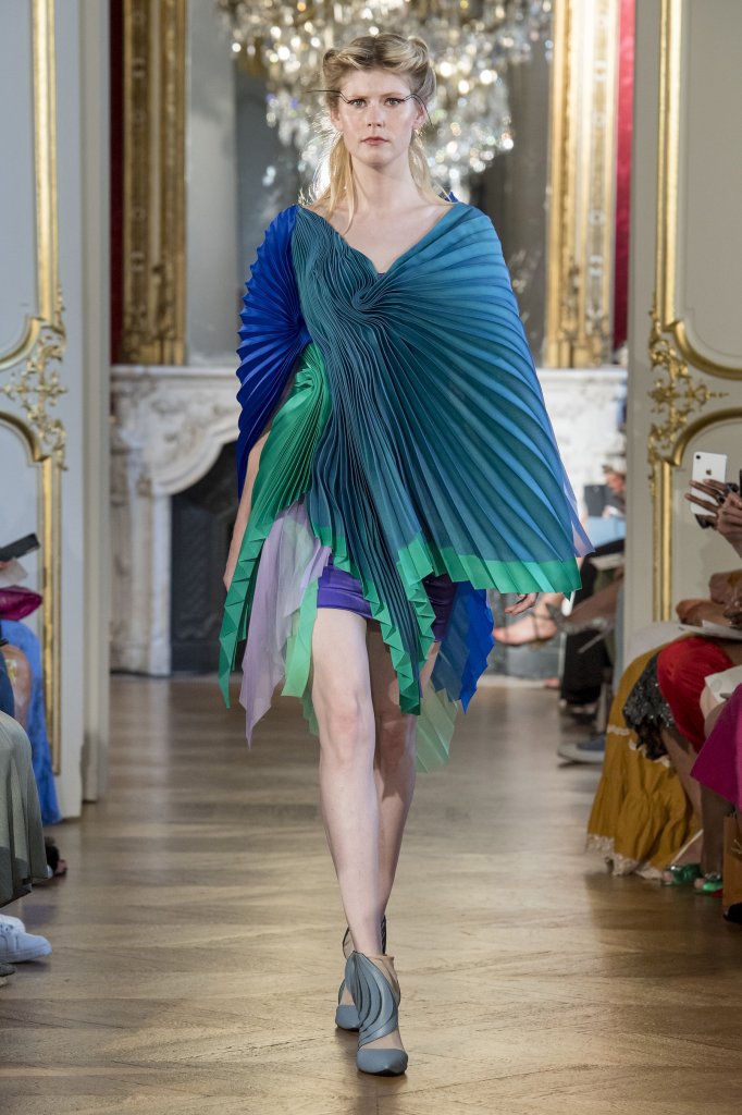 Armine Ohanyan 2019/20秋冬高级定制秀 - Paris Couture Fall 2019