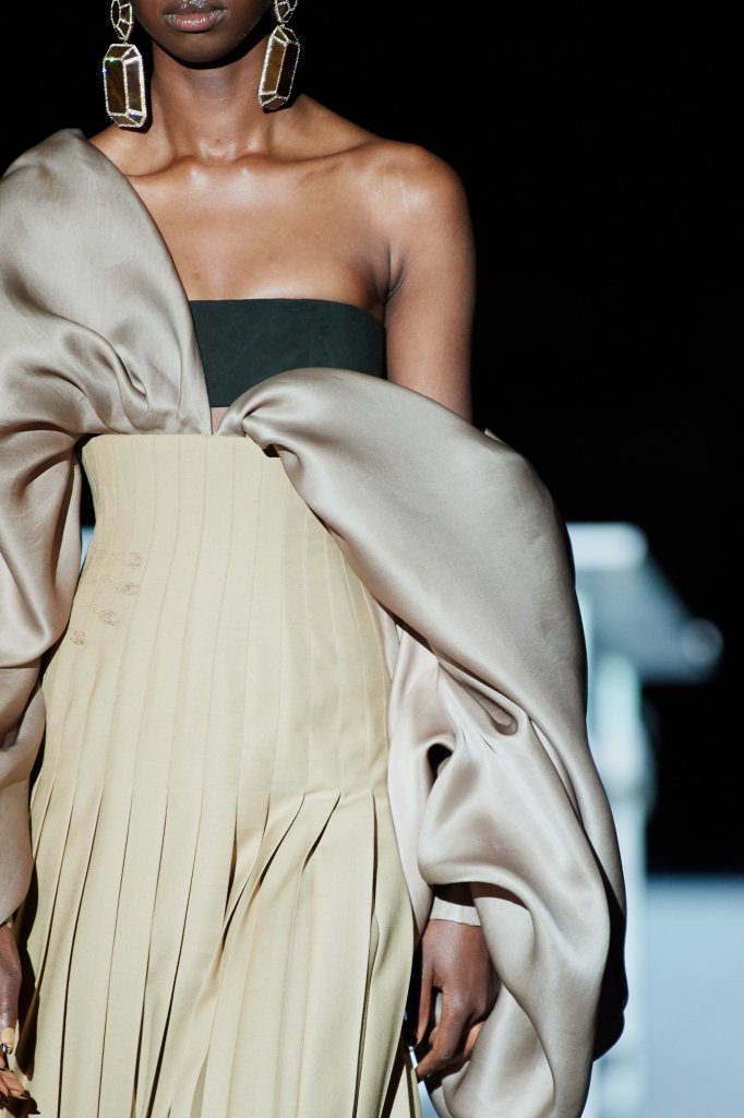 夏帕瑞丽 Schiaparelli 2019/20秋冬高级定制秀(细节) - Paris Couture Fall 2019