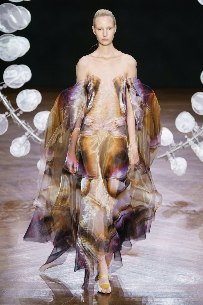 艾里斯·范·荷本 iris van herpen 2019/20秋冬高级定制秀 - paris