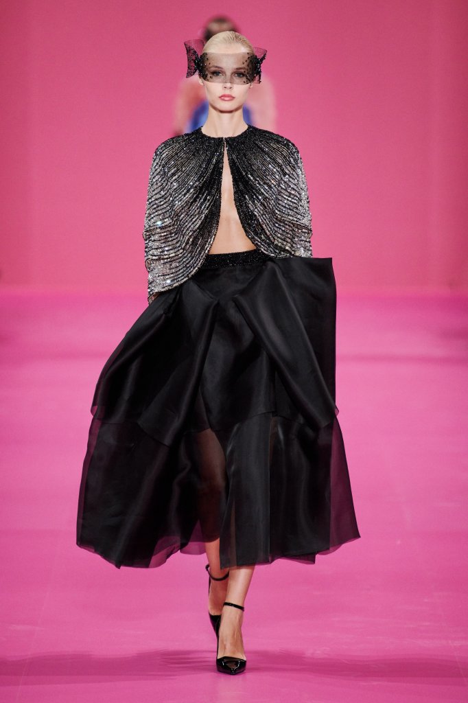 乔治斯·荷拜卡 Georges Hobeika 2019/20秋冬高级定制秀 - Paris Couture Fall 2019