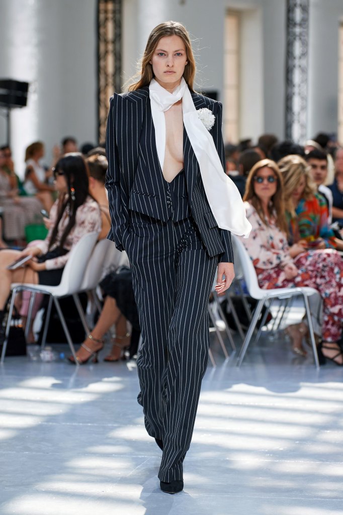 亚历山大·福提 Alexandre Vauthier 2019/20秋冬高级定制秀 - Paris Couture Fall 2019