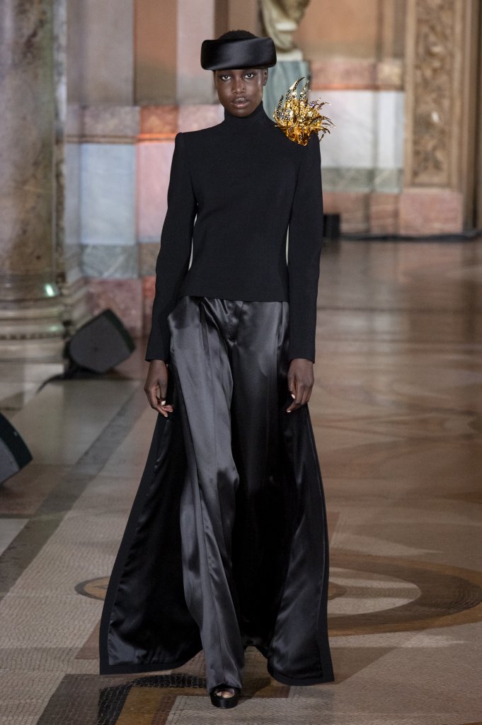 罗兰 stéphane 法国 巴黎 走秀(runway) 2019/20秋冬高级定制 女装