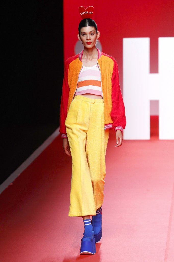 阿嘉莎·鲁兹·德拉普拉达 Agatha Ruiz de la Prada 2020春夏高级成衣秀 - Madrid Spring 2020