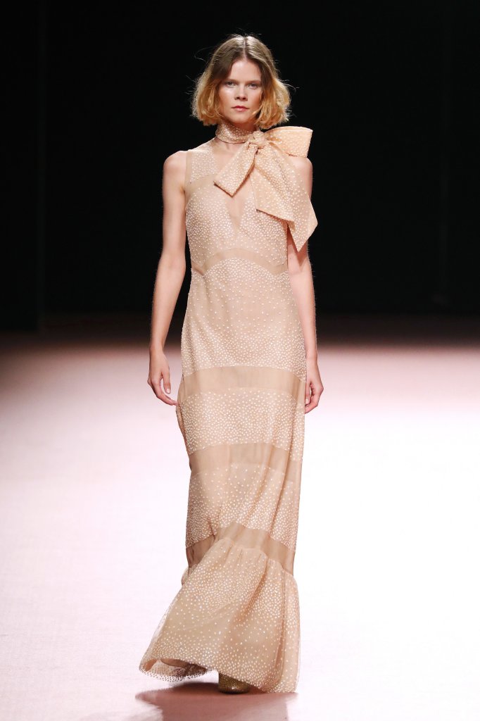 西班牙 巴塞罗纳 走秀(runway) 2020春夏 女装