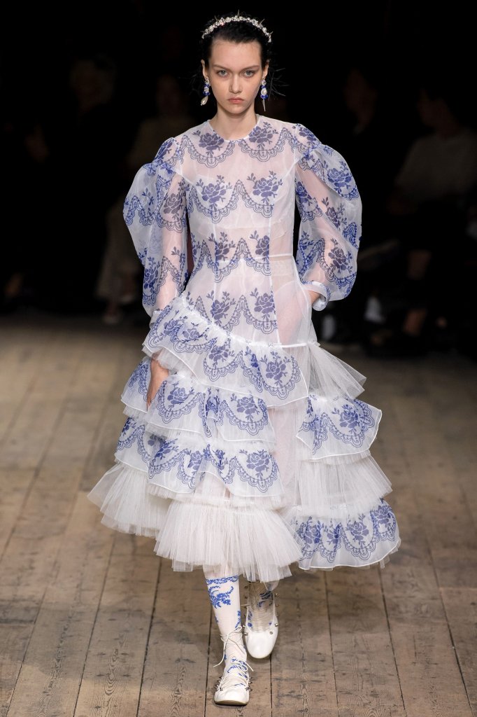 西蒙娜·罗莎 Simone Rocha 2020春夏高级成衣秀 - London Spring 2020