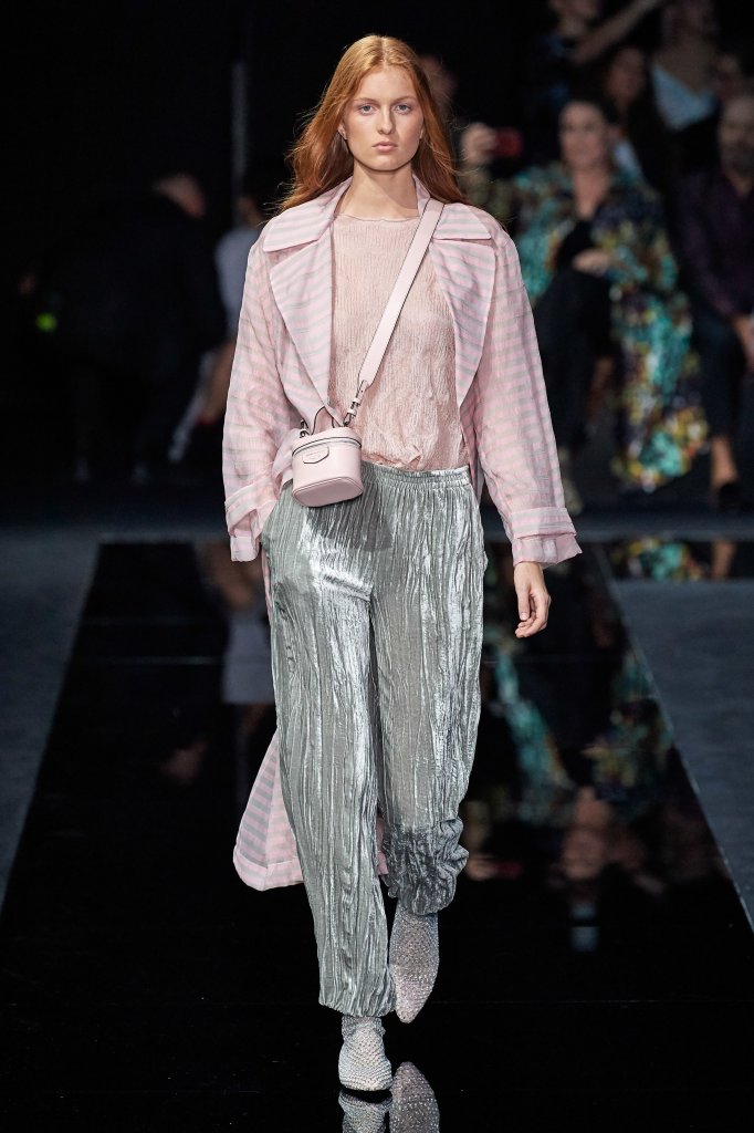 安普里奥·阿玛尼 Emporio Armani 2020春夏高级成衣秀 - Milan Spring 2020