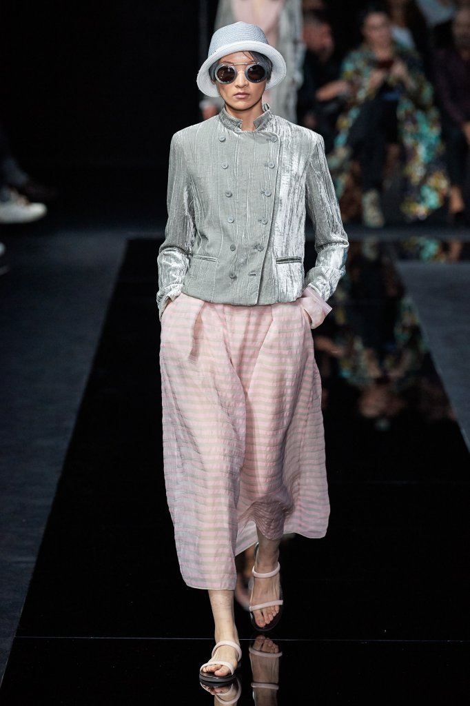 安普里奥·阿玛尼 Emporio Armani 2020春夏高级成衣秀 - Milan Spring 2020