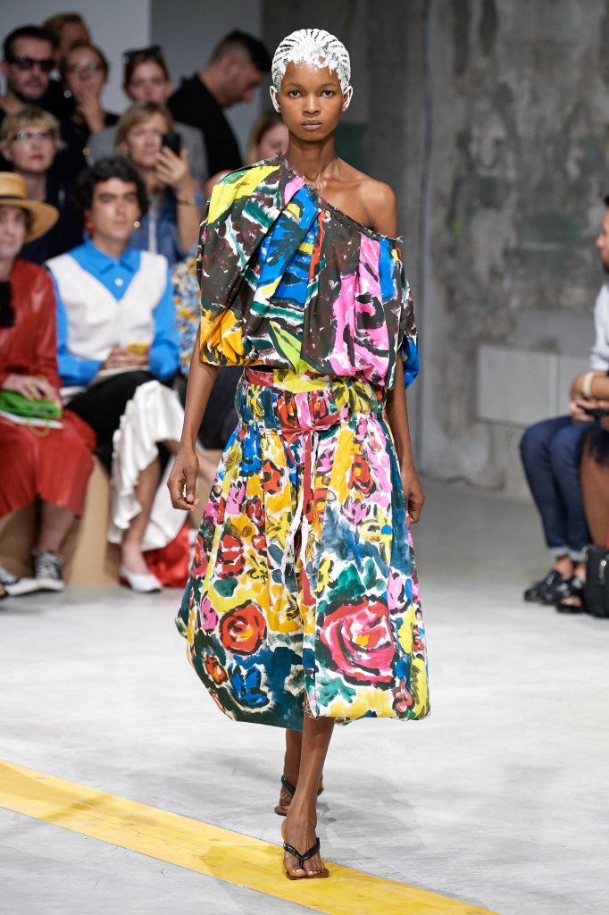 玛尼 Marni 2020春夏高级成衣秀 - Milan Spring 2020