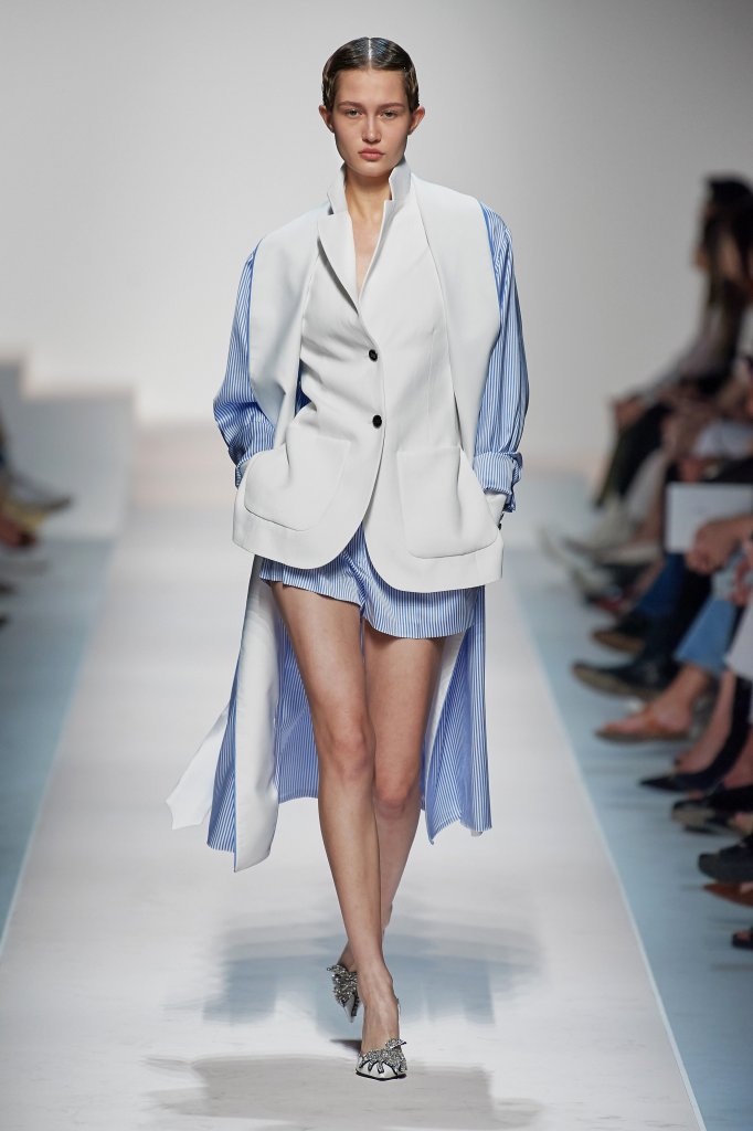 艾尔玛诺·谢尔维诺 Ermanno Scervino 2020春夏高级成衣秀 - Milan Spring 2020