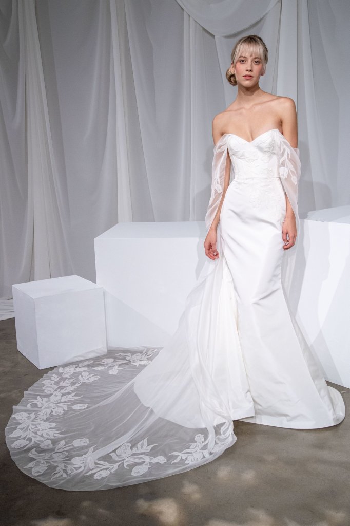 Amsale 2020/21秋冬婚纱礼服发布 - Bridal Fall 2020