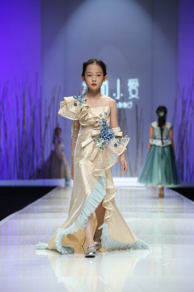 红鼓小爱 2020春夏童装秀 - Beijing Spring 2020