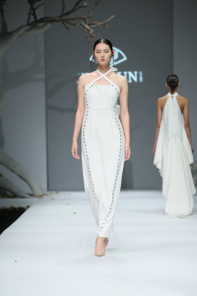 三寸盛京 SUNCUN &middot; 张彦(张突然) 2020春夏高级成衣秀 - Beijing Spring 2020