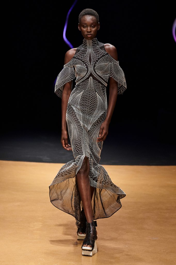 艾里斯·范·荷本 Iris van Herpen 2020春夏高级定制秀 - Couture Spring 2020