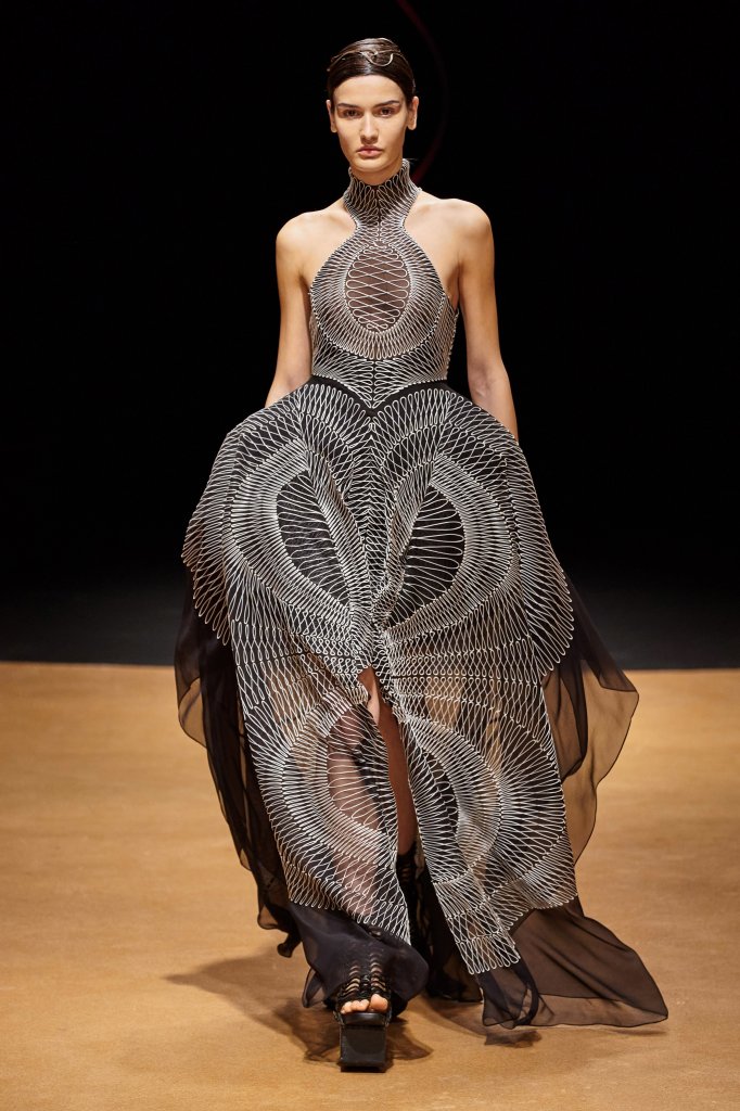 艾里斯·范·荷本 Iris van Herpen 2020春夏高级定制秀 - Couture Spring 2020